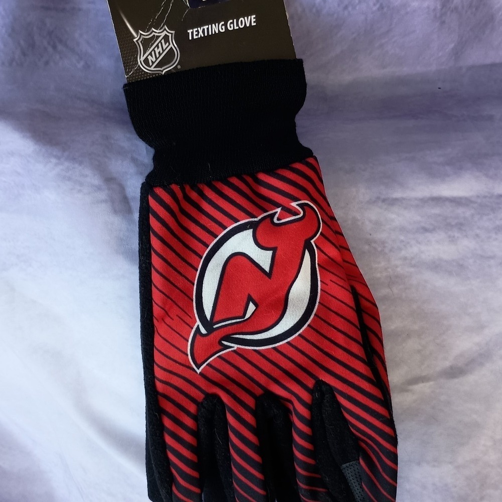 NHL New Jersey Devils Winter Texting Gloves